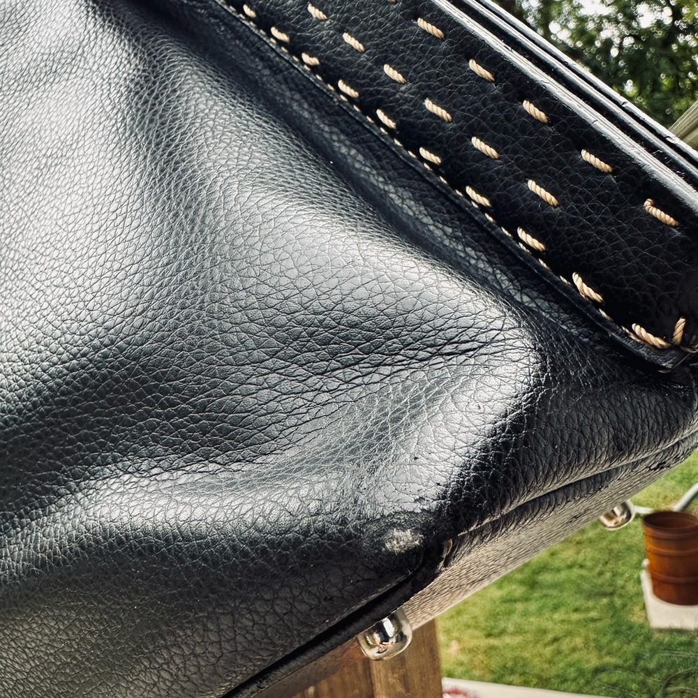 Stylish Large Slouchy Black Leather Carry All Bag. Chunky silver hardware EUC - Picture 12 of 13
